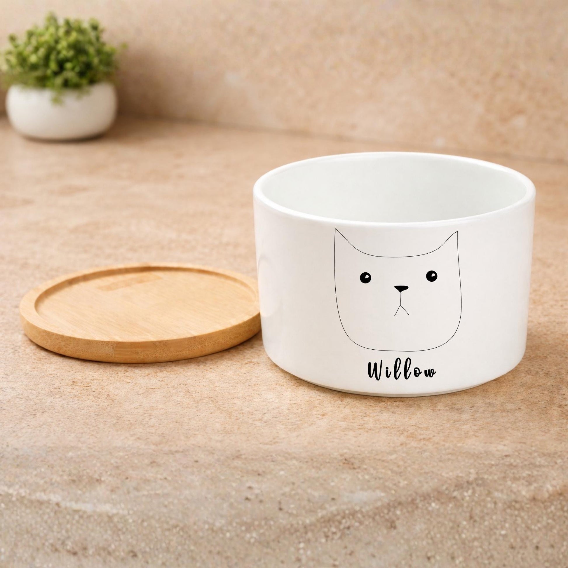 Side View of Pet Memorial Planter, Personalized Cat Memory Pot for Cat Lover, Kitty Tribute Gift for Pet Owner, Feline Remembrance Decor,Loss of Cat Gift, highlighting its decor planter look and listing presentation